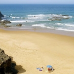 Praia do Vale dos Homens